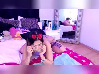 TarahDustin  live sex cam