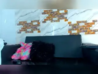 JanayWinters  live sex cam