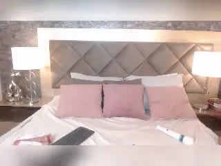 LiaTayloor  live sex cam