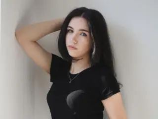 TriciaBarnes  live sex cam