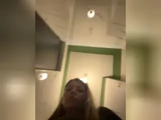 LinaFoxyHot  live sex cam