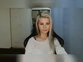 KristineLovely  live sex cam