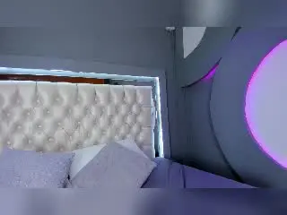 NicolleSweetty  live sex cam