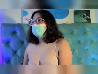 PaolaLyon  live sex cam