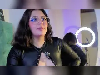 PaolaLyon  live sex cam