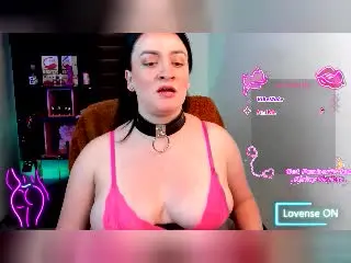SarasSweet  live sex cam