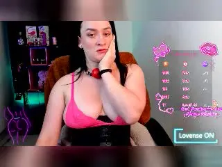 SarasSweet  live sex cam