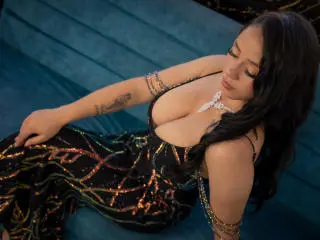 KloeThompson  live sex cam