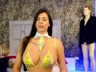 YelineMourine  live sex cam