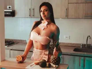 YelineMourine  live sex cam