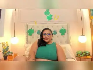 ViickyLee  live sex cam