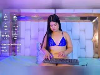 NaughtyMissyy  live sex cam