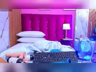NaughtyMissyy  live sex cam
