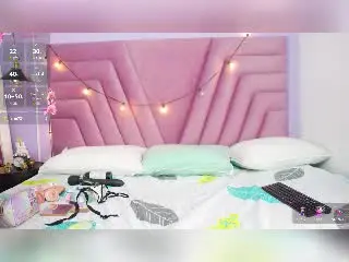 NaughtyMissyy  live sex cam