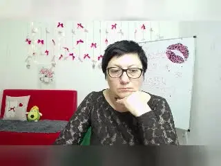 EmilyLlove  live sex cam