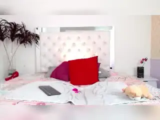 SophiaLuthor  live sex cam