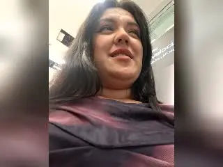 LauraRichis  live sex cam