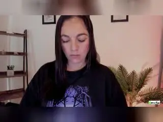 PrettyEllie  live sex cam