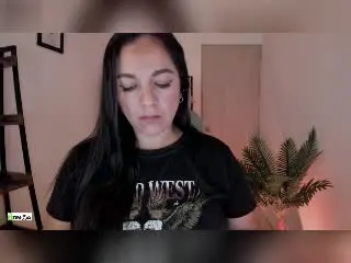PrettyEllie  live sex cam