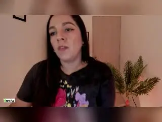 PrettyEllie  live sex cam
