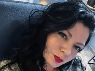 AnnaKerly  live sex cam