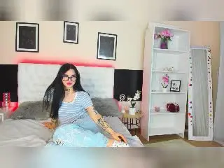 TiffanyHotxx  live sex cam