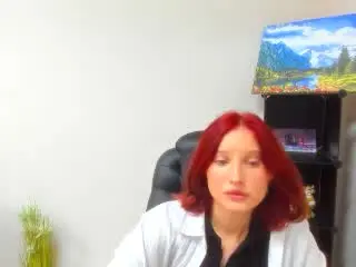 JuliannaMoor  live sex cam
