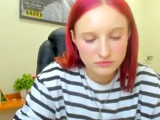 JuliannaMoor  live sex cam