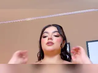 LaraJames  live sex cam