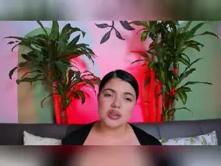 LaraJames  live sex cam