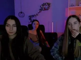 MilaCaseyKelly  live sex cam