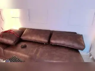 CarolineVoss  live sex cam