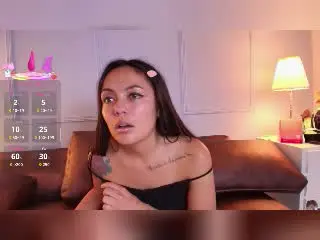 CarolineVoss  live sex cam