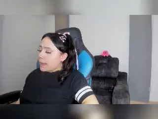 AlessaMora  live sex cam