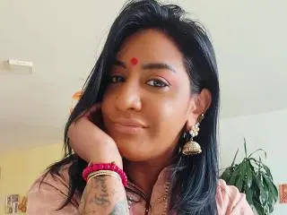 Nahirr  live sex cam