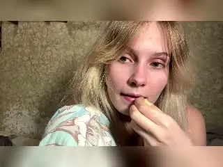 SaraiCartmill  live sex cam