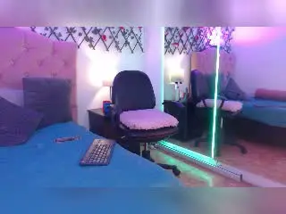 HelenHard  live sex cam