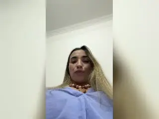 AdharaCooperr  live sex cam