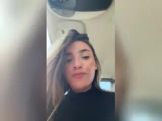 AdharaCooperr  live sex cam