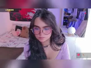 LovelyLilith  live sex cam