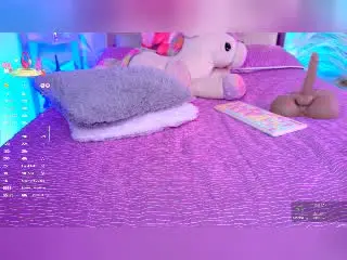 EvanYelin69  live sex cam