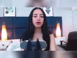 MartinaRey  live sex cam