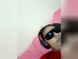 Brun69  live sex cam