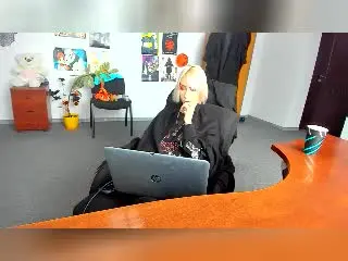 Aurali  live sex cam