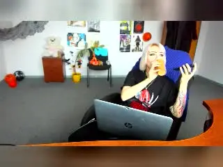 Aurali  live sex cam