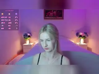 JulieBlaze  live sex cam