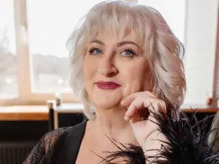 LolkaAlyss  live sex cam