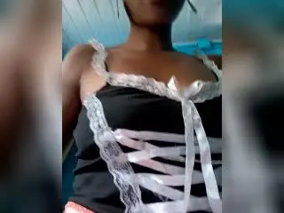 PerlaLouisa  live sex cam