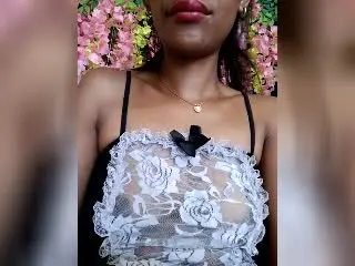 PerlaLouisa  live sex cam