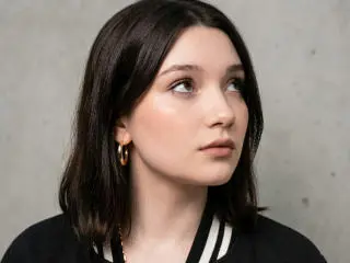 Musiia  live sex cam